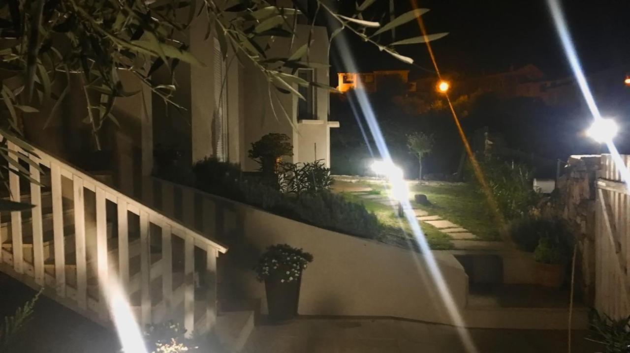 בודוני La Pecora Nera B&B מראה חיצוני תמונה